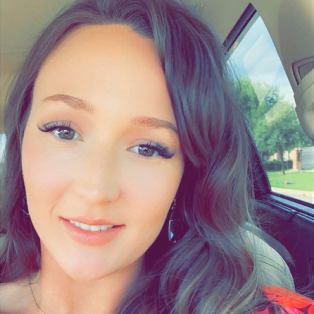 Meet your Posher, Haley